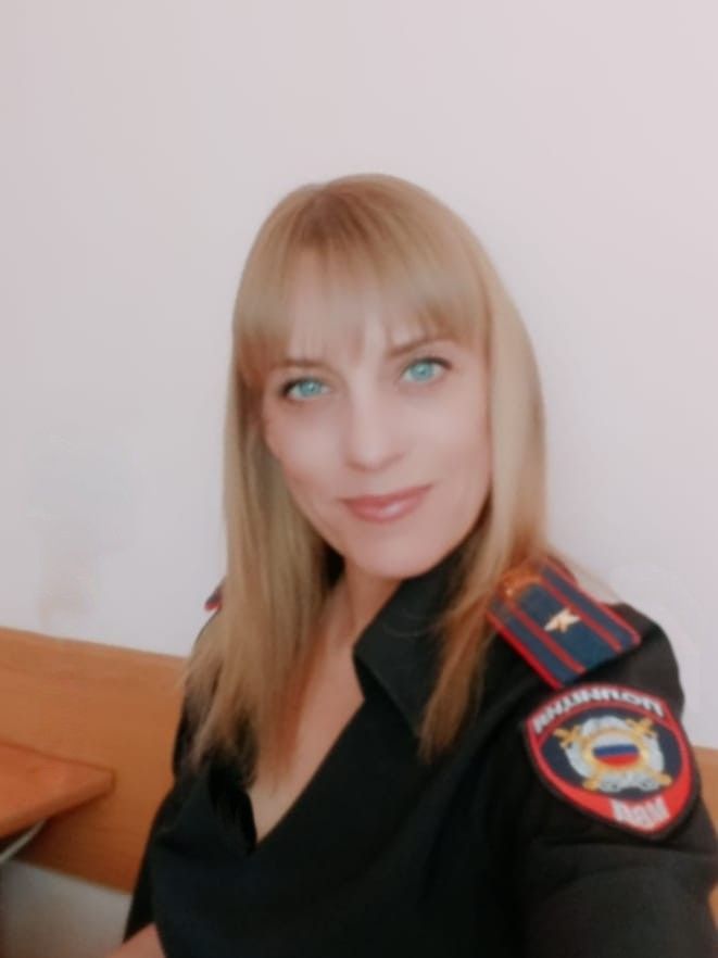 Инспектор по делам несовершеннолетних полиции Серова Анастасия Веракса – о 19 годах службы
