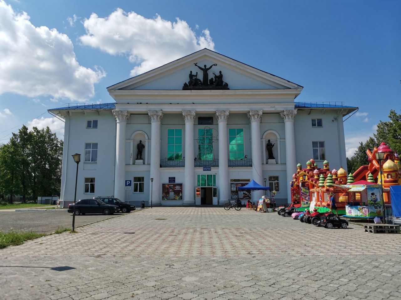 В поселке Энергетиков, который уже неделю без горячей воды, устроят праздник «Россия – наша гордость»