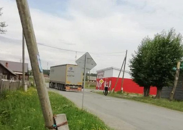 Дума Серова перенаправила в мэрию письмо жителей Красноярки, которые жаловались на лесовозы