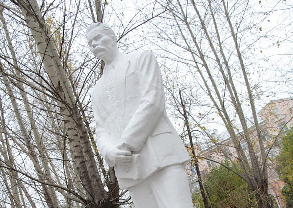 В Серове Горькому вернули имя