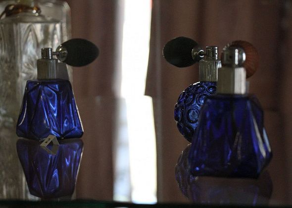 Серовчанка украла в магазине дорогостоящий парфюм и косметику. Часть – подарила, часть – использовала