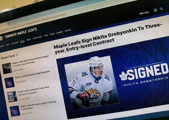 Имя первого в истории Серова игрока NHL внесут на Аллею спортивной славы