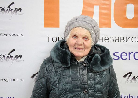 Серовчанка благодарит людей, поздравивших ее с 90-летием