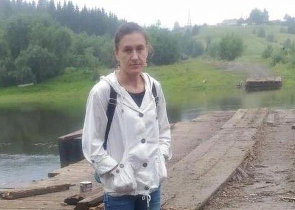 "У нас одни проблемы!". Жительница серовской деревни жалуется на переправу и медицину