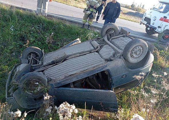 На автодороге Серов-Гари перевернулась «Ока» с нетрезвым водителем внутри