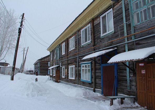 Следственный комитет возбудил уголовное дело о возможной халатности серовских чиновников - из-за аварийного дома
