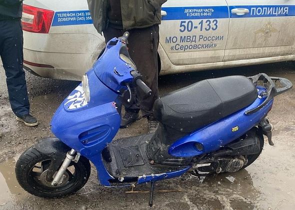 ГАИ Серова поймала бесправника на скутере в поселке Энергетиков