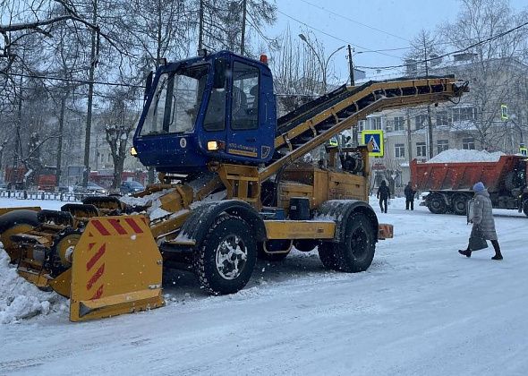 “Серовавтодор” для вывоза снега с городских улиц переходит на ночной режим работы 