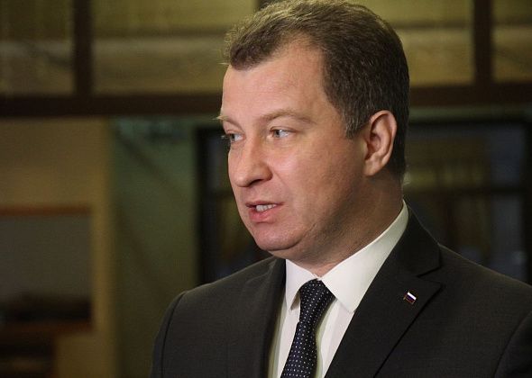 "Для чего местному бюджету брать на себя новые расходы?"... Мэр Серова Василий Сизиков выборочно прокомментировал возможную покупку "Канала - С"