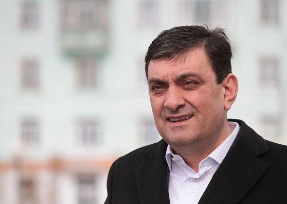 "Шахбазян, видимо, потух"... В Серове вновь высказывают претензии к ходу строительства нескольких объектов