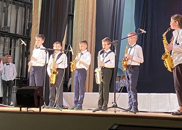 Для серовчан под открытым небом сыграет оркестр "Веселые ребята"