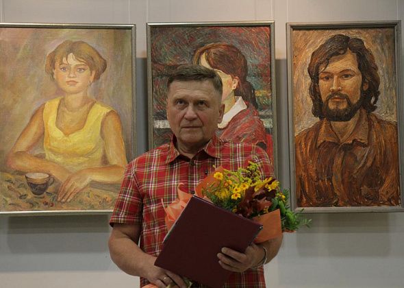 «Ни музыка так не скажет, ни литератор». В Серове открылась выставка живописи Геннадия Моргачева