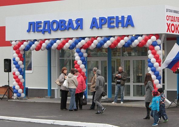 В субботу в Серове пройдут две игры по хоккею с шайбой