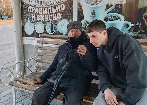 "Так поступать аморально". Безногому серовчанину не дали воспользоваться маршруткой и выкинули костыль на улицу
