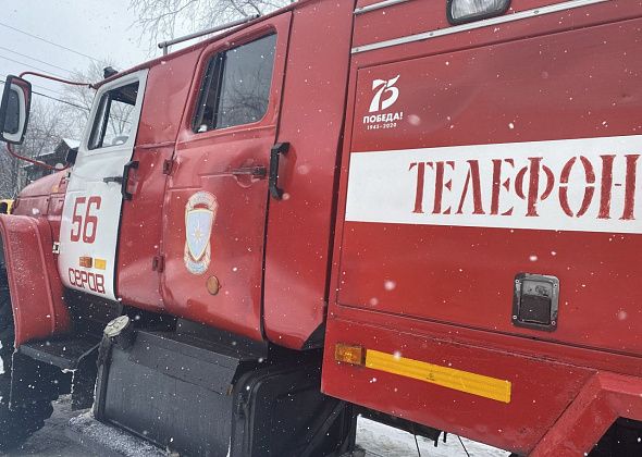 В поселке Энергетиков горел бесхозный сарай 