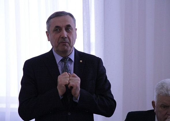 Первый замглавы администрации Серова Вячеслав Семаков ушел на пенсию