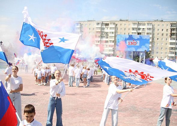 Серовчане отмечают 130-летие города и День металлурга! Live