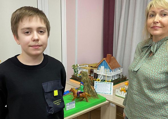 В Серове открылась выставка "Куклы в национальных костюмах народов России"