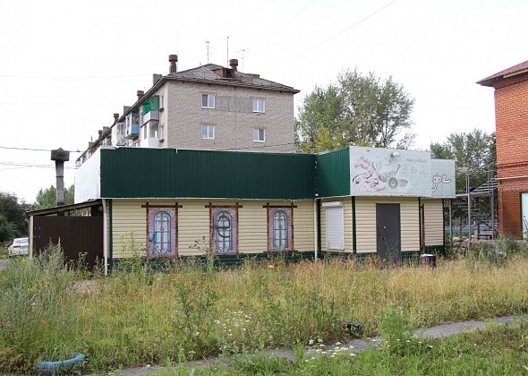 Власти Серова планируют снести еще несколько «самовольно установленных» сооружений – павильонов, гаражей 