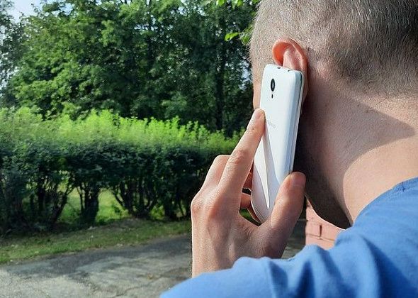 Суд оштрафовал серовчанина, который обманом завладел чужим телефоном