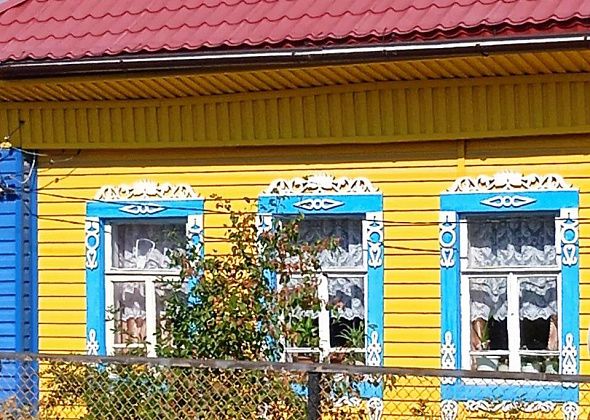 В Серове музей подводит итоги конкурса "Оконный наличник". Можно проголосовать за понравившееся фото
