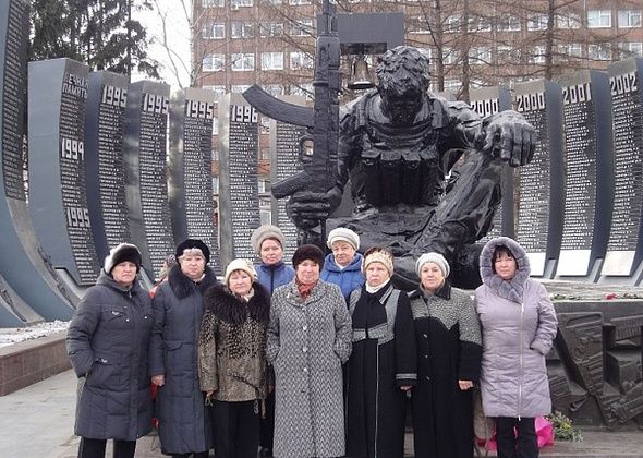 В Серове поздравляли матерей воинов