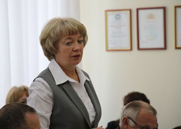 Наибольший доход из серовских депутатов вновь задекларировала Ольга Гребенева. А доход депутата Сергея Семакина - 0 рублей