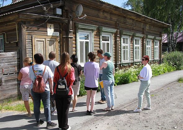 «Многие люди у нас не знают историю города». В Серове прошел марафон авторских экскурсий