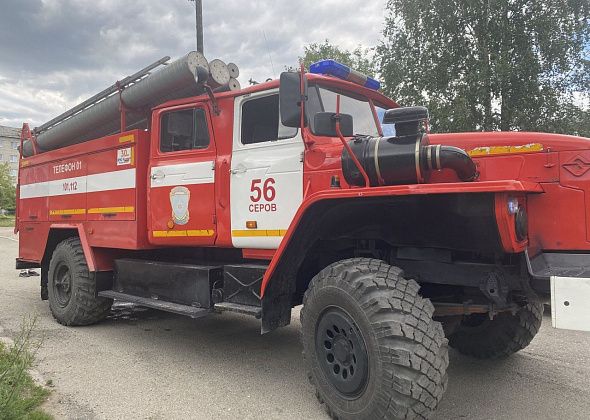 В коллективном саду “Изобилие” под Серовом горел дом