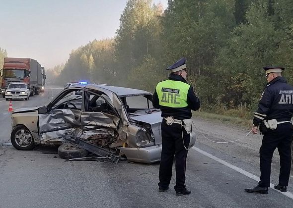 Под Серовом произошло ДТП с участием трех автомобилей