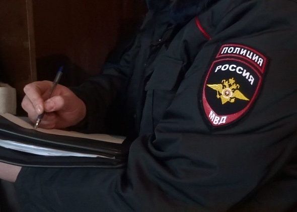 Мошенник по телефону обманул серовчанина на 300 тысяч