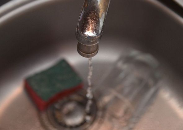 Серовчане с улицы Победы жалуются на отсутствие воды – горячей и холодной