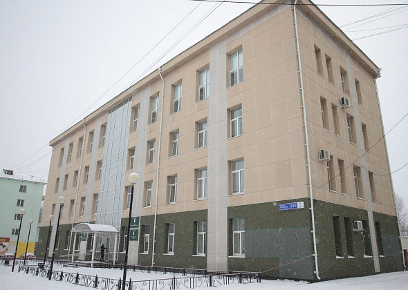 "В едином стиле". В Серове разработали правила установки наружной рекламы для создания "единого облика города"