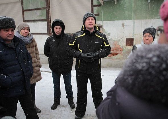 Серовский молокозавод оспорил выплату 115 тысяч бывшему главному юристу, который был уволен со скандалом