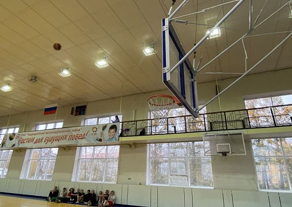 В Серове на юношеском турнире по баскетболу встретятся команды из пяти городов