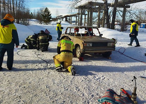 Команда серовской пожарно-спасательной части выступила на конкурсе профмастерства