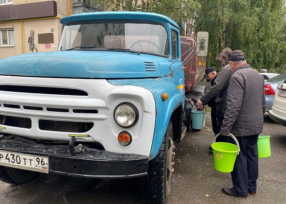 Поселок Вятчино остался без привозной воды