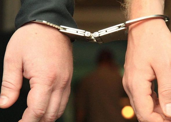 Нетрезвый серовчанин напал на женщину во дворе. Душил, изнасиловал и похитил золотые сережки