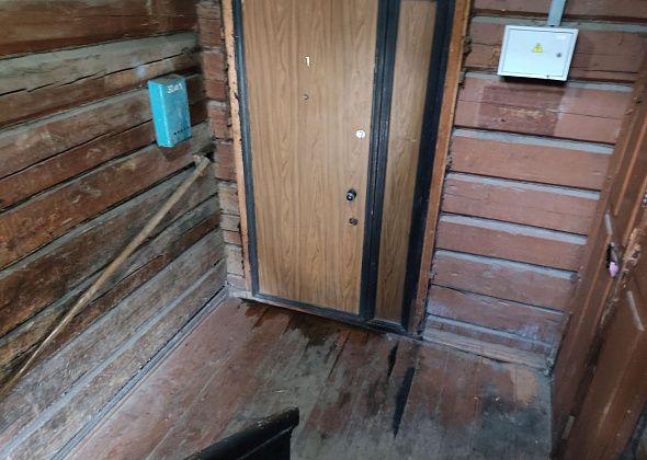 Подпалил из ревности?.. Серовчане рассказали, что "зеленцовский поджигатель" остался на свободе и продолжает пить