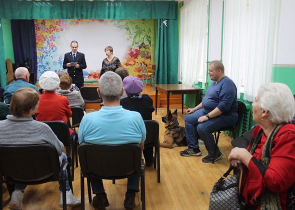 В Серове членам общества слепых рассказали о схемах, по которым действуют мошенники