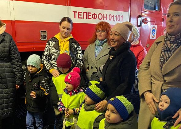 К огнеборцам на экскурсию пришел «Огонек»