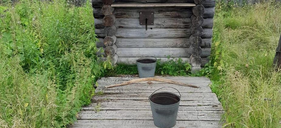 Воды не хватает? Глава попросил жителей Красноярки использовать воду из скважин только для питья