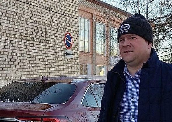 Суд над депутатом Коркиным, обвиняемом в причинении смерти по неосторожности. Онлайн из зала суда