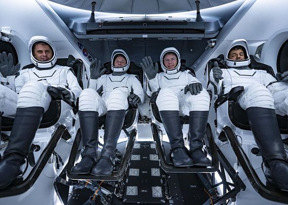 Корабль Crew Dragon, с уроженцем Серова Андреем Федяевым на борту, успешно пристыковался к МКС