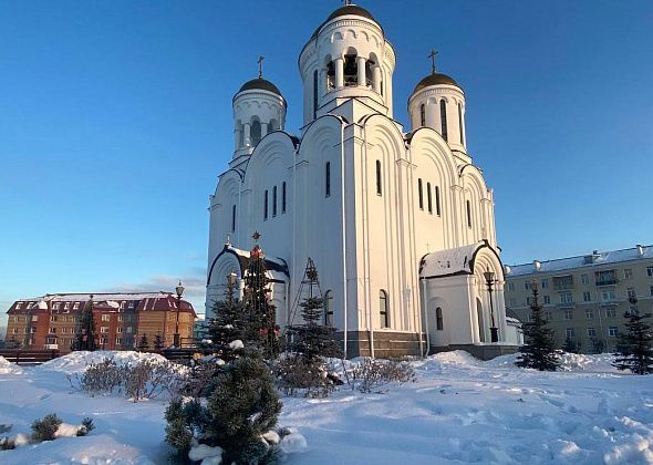 Серовчан приглашают в собор на службы, которые пройдут в Новый год и Рождество