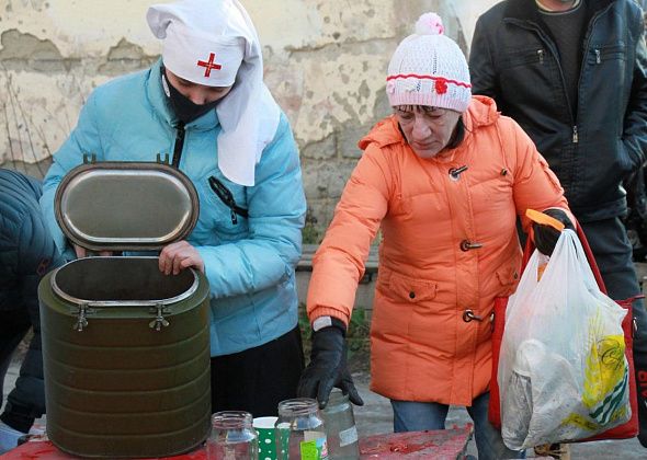 “Разве плохо, что они два раза в неделю поедят горячего?”