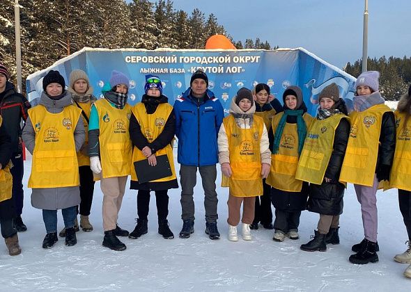 "Главное для добровольца - бескорыстная помощь". Серовские волонтеры спорта рассказывают о своей работе