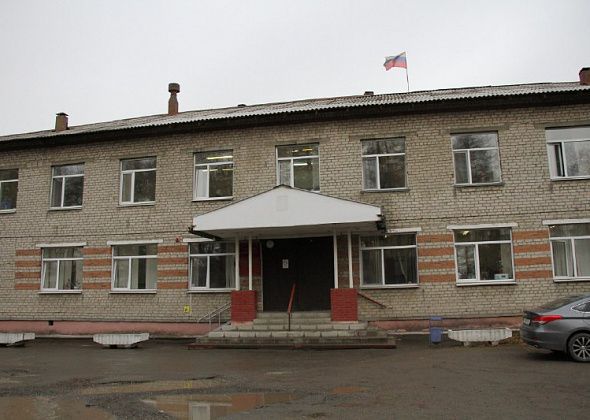 В Серове жителя Восточного осудили за истязание женщины кочергой, кувалдой, поленом и электричеством. Бил сожительницу по праздникам...