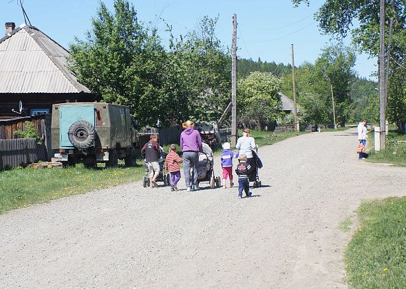 Администрация признала аварийными шесть домов в серовских поселках 
