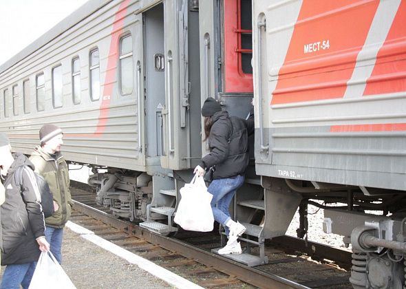 Пригородные поезда переходят на зимний график. Поезд Серов – Бокситы отменен до весны